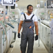 Top Reasons to Switch to Uniform Rental Services